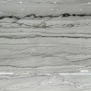 QRTZ – 017 -Macaubas Fantasy White